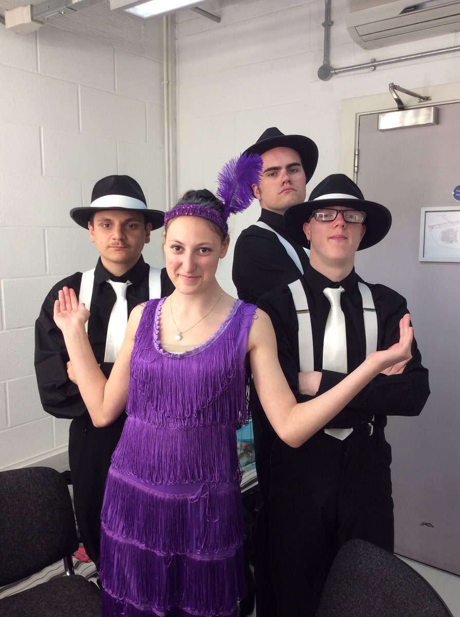 EllesmerePE's tweet photo. We are Curve ready! Smashed the matinee and now can’t wait to get on stage again! @CurveLeicester @ActiveEllesmere @SideKick_Dance #fatsamsgrandslam #blackbottom https://t.co/U5BFSD3ZaD