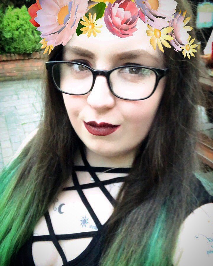 lucy_pickford's tweet photo. @EvaDeMuro @EvaDeMuro https://t.co/38kXgHJPNp