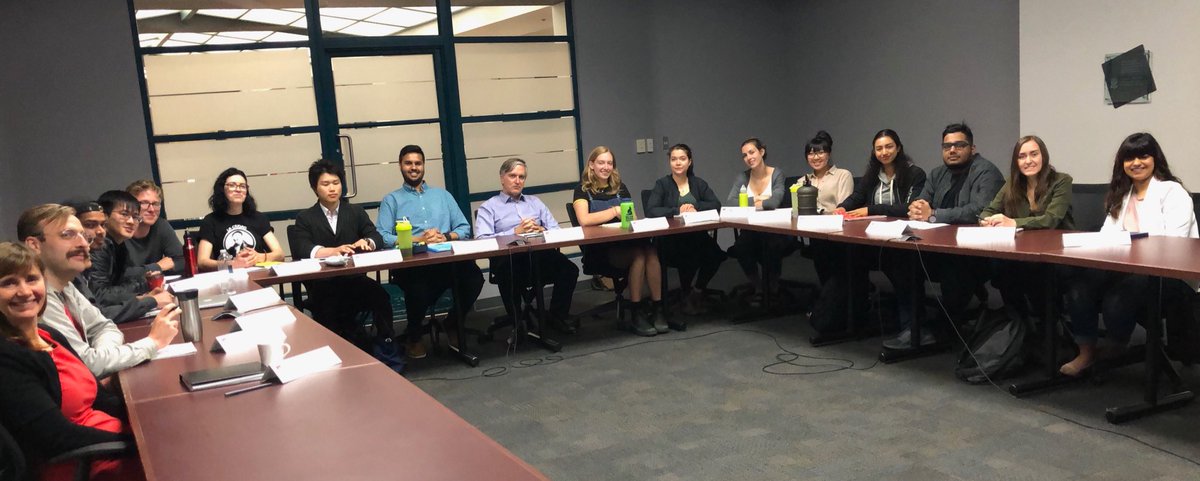 ShaunaSylvester's tweet photo. Our @SFUSemester class preparing a video conference call to talk energy policy with @NRCan #GenerationEnergy senior officials. We can see them - so cool! https://t.co/UR0cowzrmA