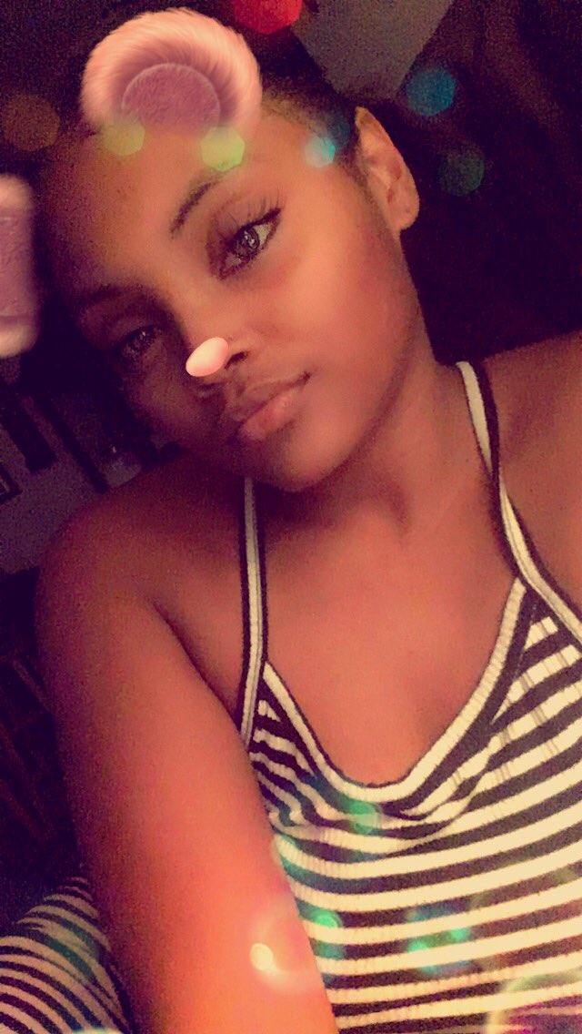 Queennneiceee's tweet photo. 🆘🆘💫🤷🏽‍♀️ https://t.co/8Eknvvd6Wr