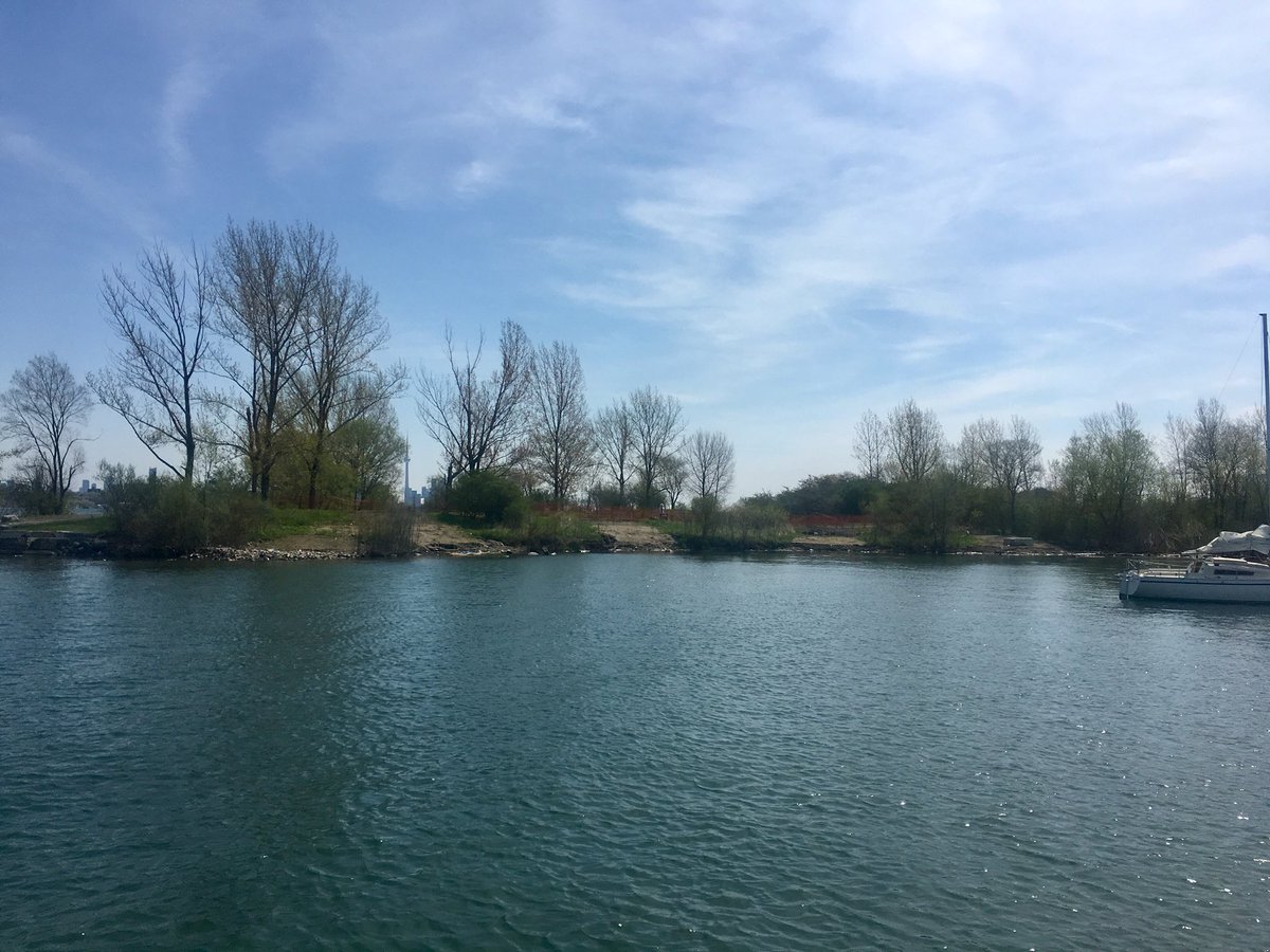 Improved habitat and recreational opportunities along the Toronto Waterfront thanks to Humber Bay shoreline restoration project funded by the Great Lakes Sustainability Fund and implemented by <a href="/TRCA_Restore/">TRCA Restoration</a>