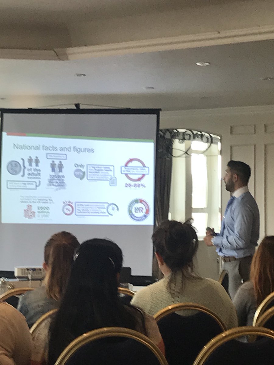 Lovely to see so many lovely and knowledgable nurses. #everymomentmatters @ClareM_LRUK <a href="/LegsMatter/">LegsMatter</a> <a href="/Woundwagon/">Wound Wagon</a> @NEECCG <a href="/nursedibdob/">💙 Debbie Wickens 💙</a> <a href="/LindsayLegClub/">Lindsay Leg Club Foundation</a> <a href="/NELFT/">North East London NHS Foundation Trust (NELFT)</a> <a href="/EPUTNHS/">EPUT</a>