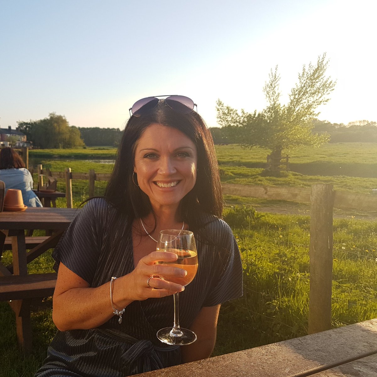 angie_mclean's tweet photo. #NewProfilePic https://t.co/P5kIqZu6Is