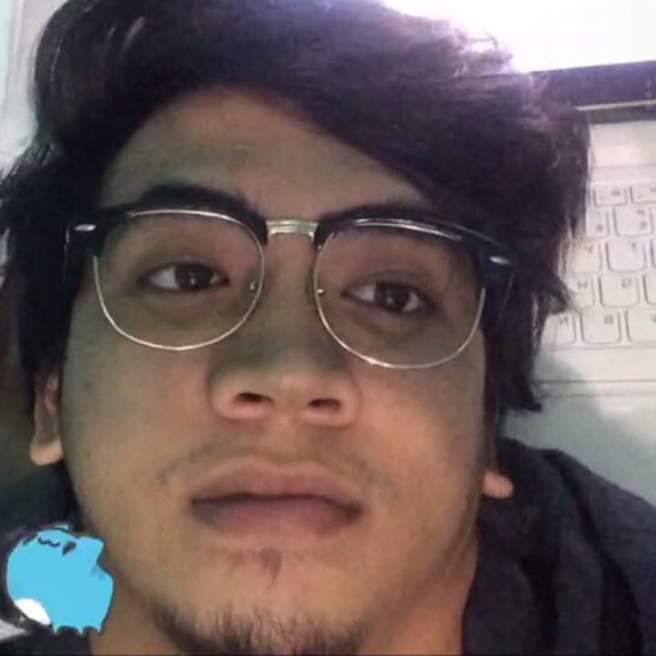vestersays's tweet photo. Come hangout with me on #BIGOLIVE https://t.co/aoarDOkUQR https://t.co/sA5kZXN2Kk