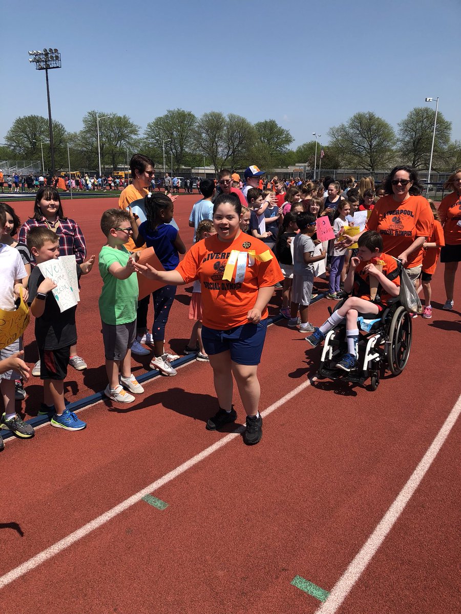 BrettRWoodcock's tweet photo. Welcome back olympians! #mrewarriors #specialolympics https://t.co/v15sqP62qw