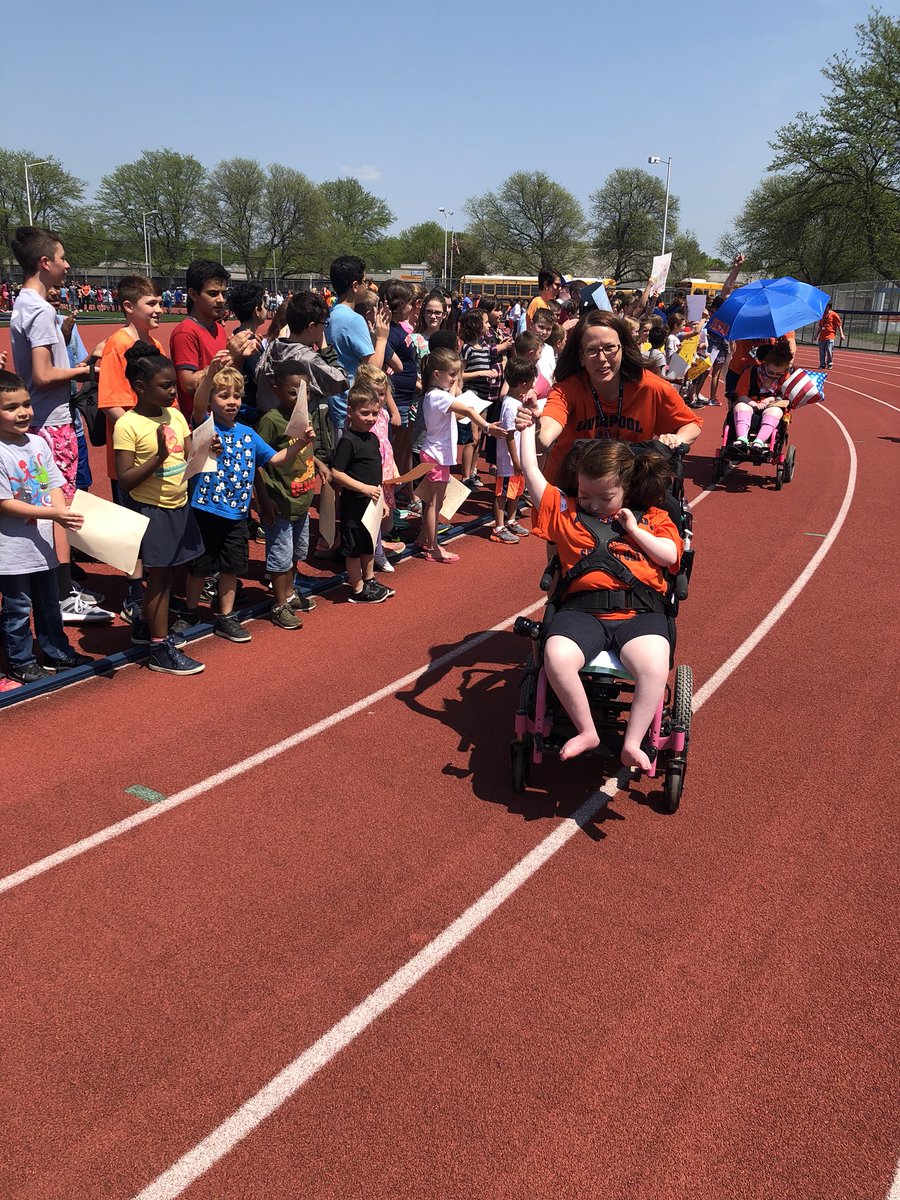 BrettRWoodcock's tweet photo. Welcome back olympians! #mrewarriors #specialolympics https://t.co/v15sqP62qw