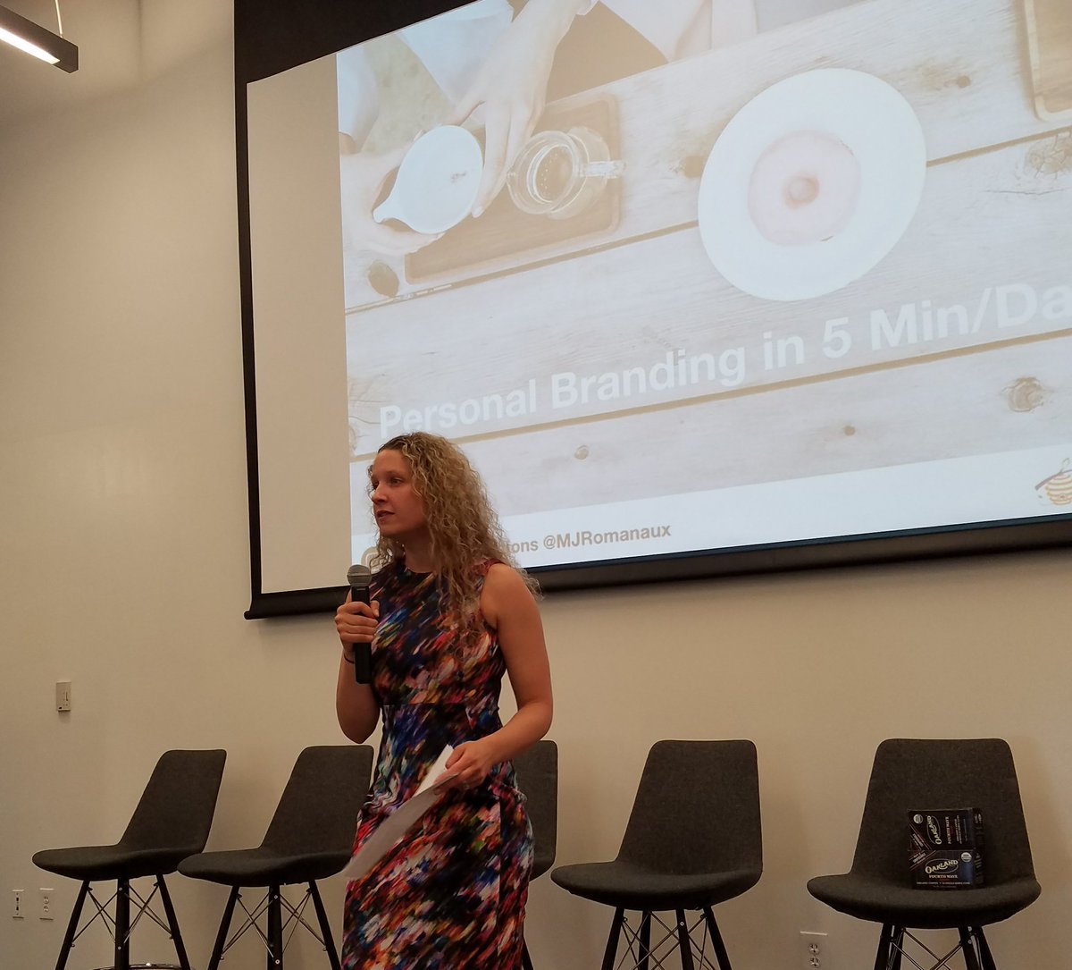 Great stuff from <a href="/Somedia/">Melanie Romanaux</a> on how to use LinkedIn to build your personal brand #InsightsSE