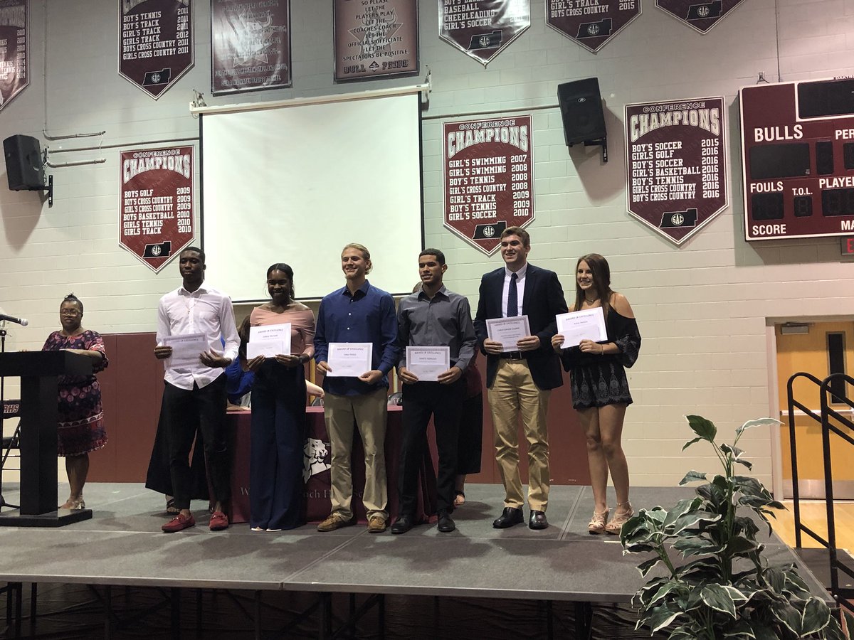 WRHSStampede's tweet photo. The Wiregrass Athletic Booster club awarded $500 scholarships to 6 Wiregrass students. https://t.co/WknTqJQ59j
