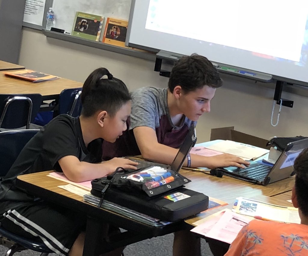 BuffettCares's tweet photo. Final counseling lesson with Mrs. Jorgensen! 7th gr Ss update Personal Learning Plans using Naviance. Cluster Finder provides ideas for summer camps &amp; electives. @BuffettMagnet https://t.co/j5Nm24DXch