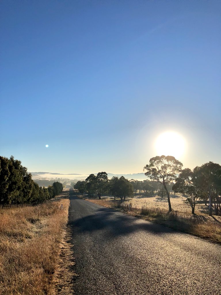MetosANZ's tweet photo. Big week of installs! Doing our bit to encourage some rain into NSW!! 🌧 #fieldclimate #makeitrain #NSW #metos https://t.co/hjrTld2ori