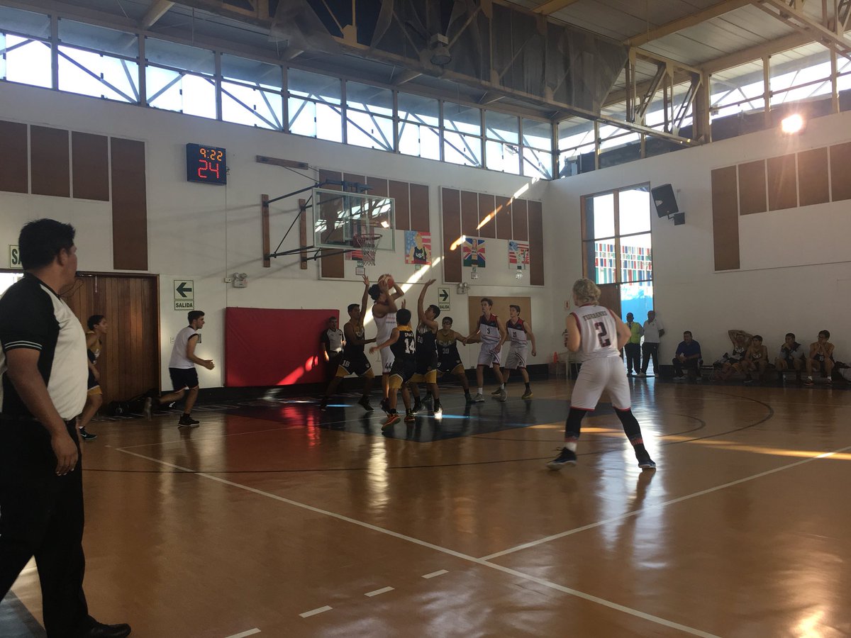 FDR_Condors's tweet photo. Fun afternoon on campus. ADCA volleyball, ADCA basketball, friendly soccer game and a swim meet. #condornation #FDRrocks @FDRHighSchool @FDRMiddleSchool @FDRElementary https://t.co/ox5A7vhroL