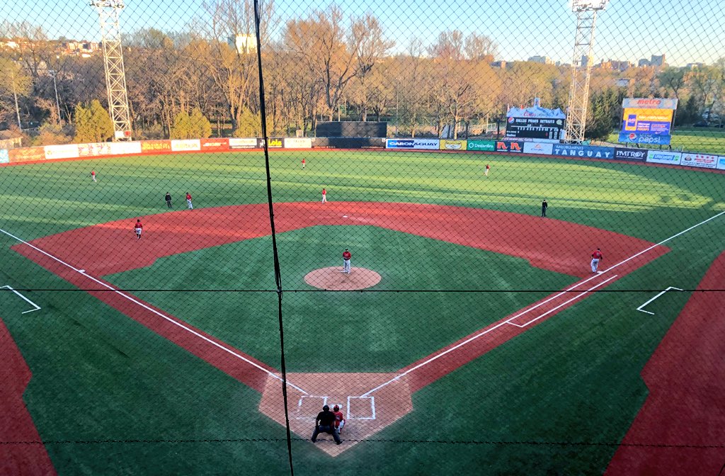 C’est parti pour une saison quasi-complète au micro des <a href="/CapitalesQuebec/">Capitales de Québec</a> 🎙⚾️