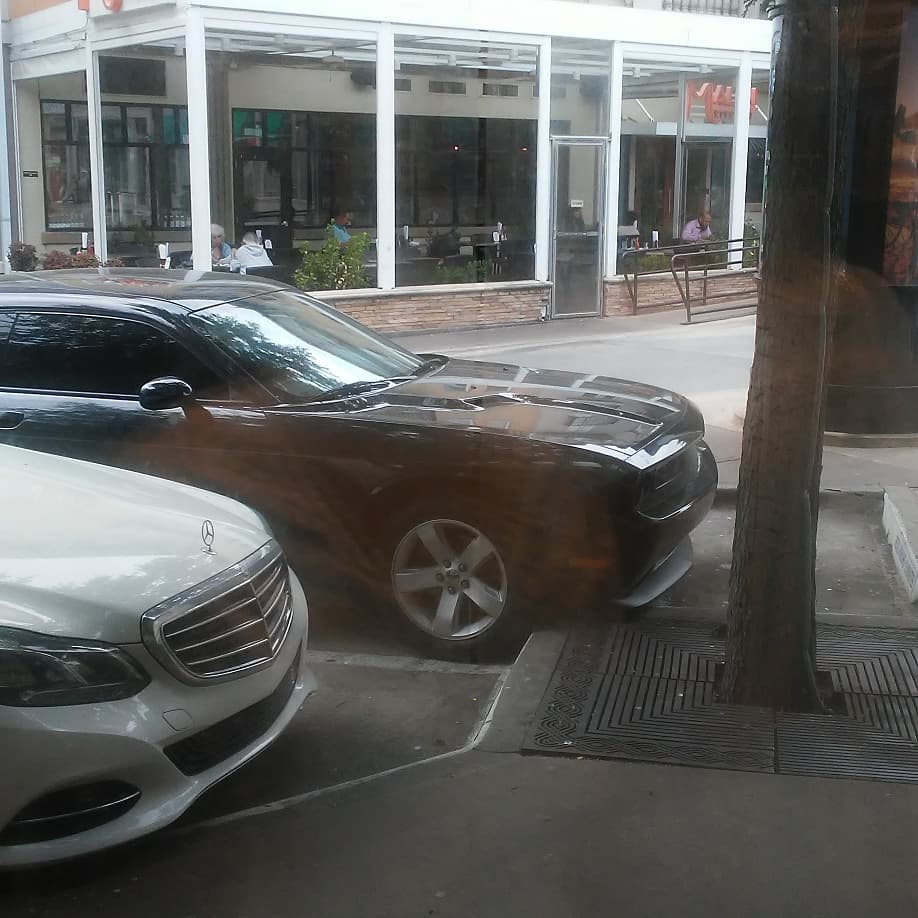 WindowGuyzUSA's tweet photo. #beforeandafter pics of @francescas store in #Uptown #Dallas window film removal. 

Now offering #exclusive services in the following new locations. 

#highlandpark #universitypark #richardson #coppell #plano #colleyville #flowermound #southlake #windowcleaning #francescas https://t.co/LKZFM8Qb9Y