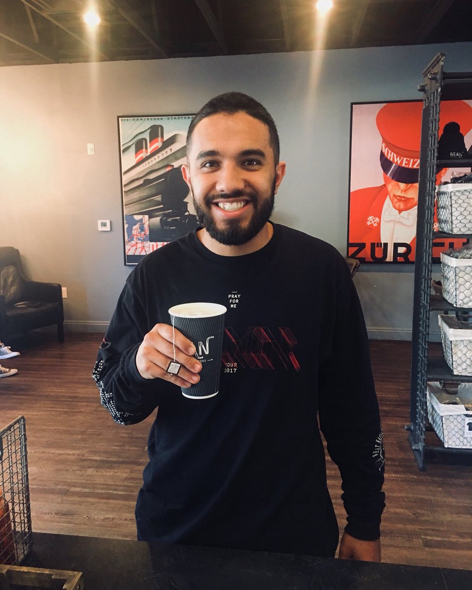 bean_roasters's tweet photo. Our London Fogs are AMAZING! Just ask Josh he loves them!!! https://t.co/EKtRIwvmeA