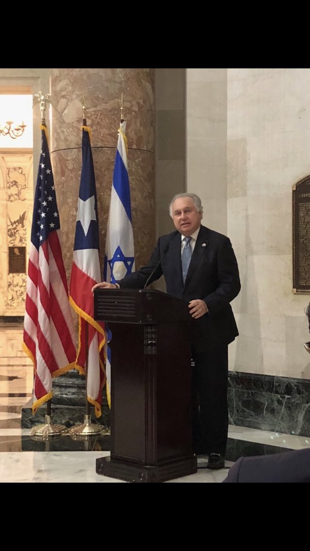 DavidEfron18's tweet photo. At Puerto Rico capitol for Israel Independence Day Monday https://t.co/xMb91n4Dp0