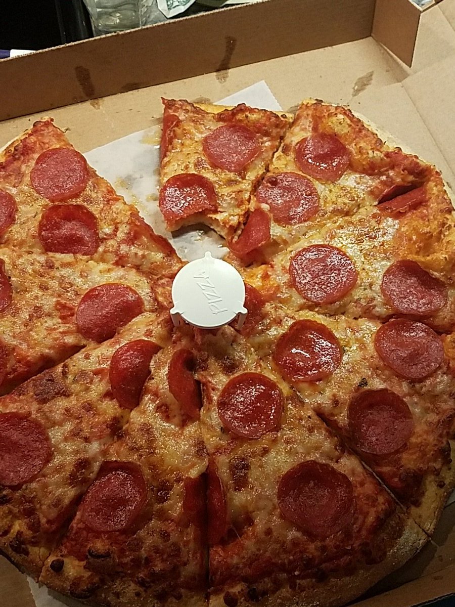 Um I've been getting numerous emails from people saying I really didn't order a pizza. #boybye