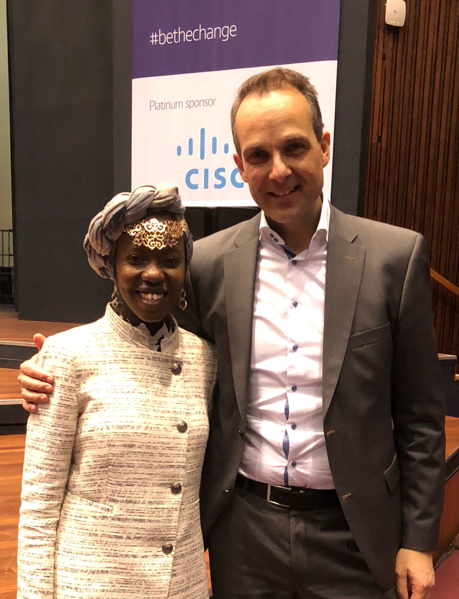 burger_bas's tweet photo. Thank you Emi @EmiThePoet for closing our event @bt_global . An incredibly inspirational! https://t.co/l0hT4AOIsS