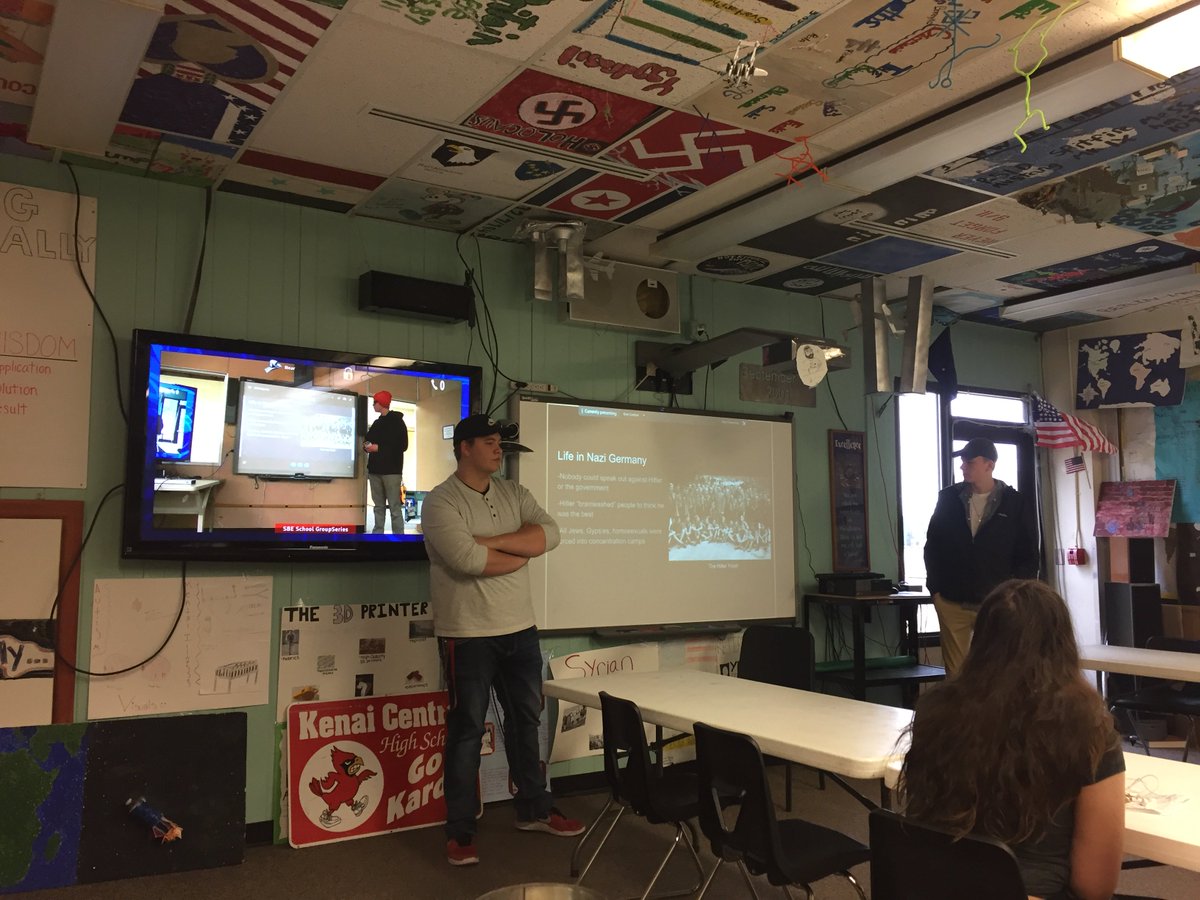KCHSYT's tweet photo. @KCHSYT WH presentations 3 person team 2 from Kenai 1 from Seldovia do their presentation. Next hour co taught world history 2 members of team from Kenai and 2 members of the team from Homer. Thanks for the diversity to Kenai room Seldovia and Mrs. Nelson from Homer. @AlaskaDEED https://t.co/XnVaykQ9in