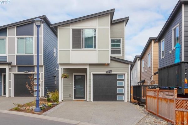 bchomegroupvic's tweet photo. Best price I am seeing in #yyj for a newer home for under $550K . Contact info@bchomegroup.ca for an info package #victoriabc #realestate #bchomegroup #realtor #vancouver #ottawa #yvr https://t.co/tzAKDNLGsd https://t.co/ZgHRWhGp8s