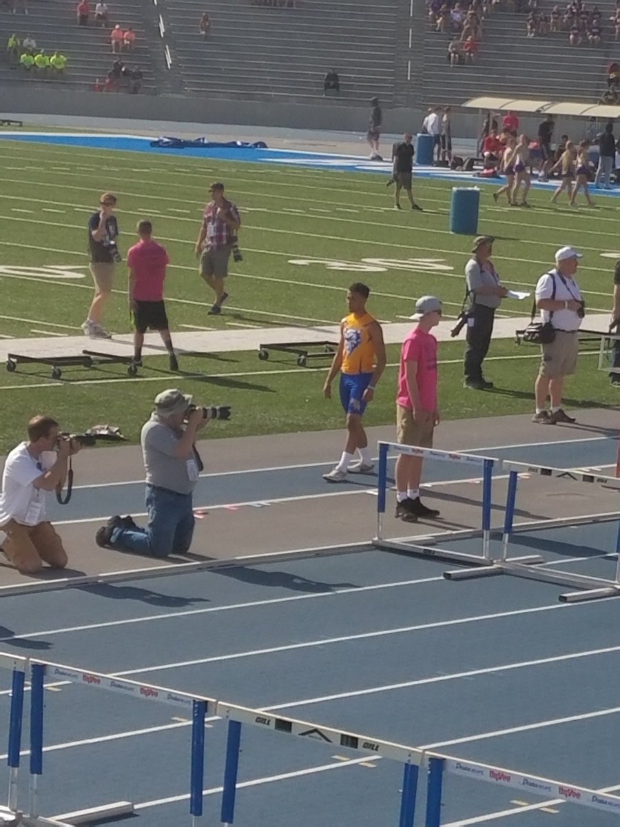 MrSeussical's tweet image. @mstmboystrack was well represented at state thanks to Kyle qualifying for long jump. Fun watching this guy compete all year long. #EffortOverEgo #GoDevils