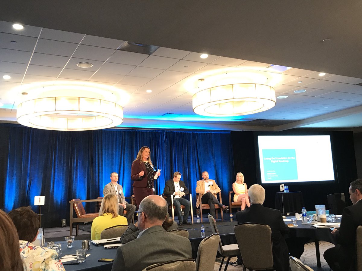 ReneeJoyFrey's tweet photo. @HMGStrategy #HMGCIOMN Panel on digital roadmap! @TalentQInc https://t.co/tCmUN4F8Ye