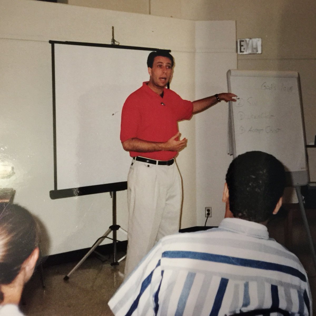 BenedictineKS's tweet photo. 20 years have gone by so fast. #TBT - the first @FOCUScatholic missionaries, Joe Wurtz (now our Dean of Students) and Bethany Schlueter, and Curtis Martin (Founder of FOCUS and this year's #RavenCommencement speaker) giving a retreat for students in 1998. FOCUS has grown so much! https://t.co/3gq9dEwrgP