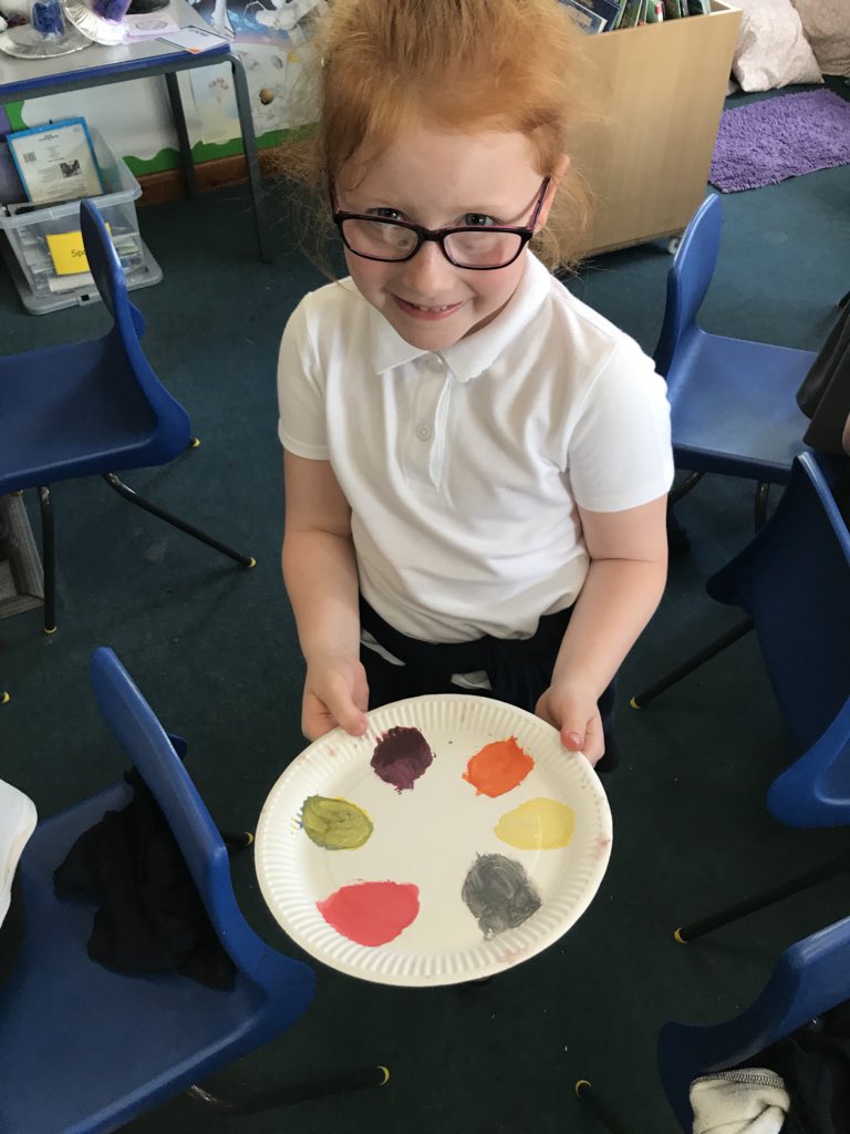 itsMissRaitt's tweet photo. Practicing mixing primary colours and exploring different shades we could make. Lots of creativity! https://t.co/c8NjWtlWdc