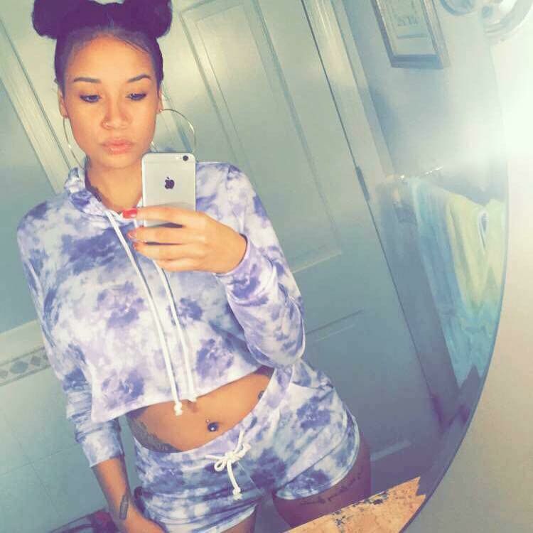 ORichfuzz's tweet photo. She get on my nerves 😍🤤 https://t.co/GSdDQ1MGfq