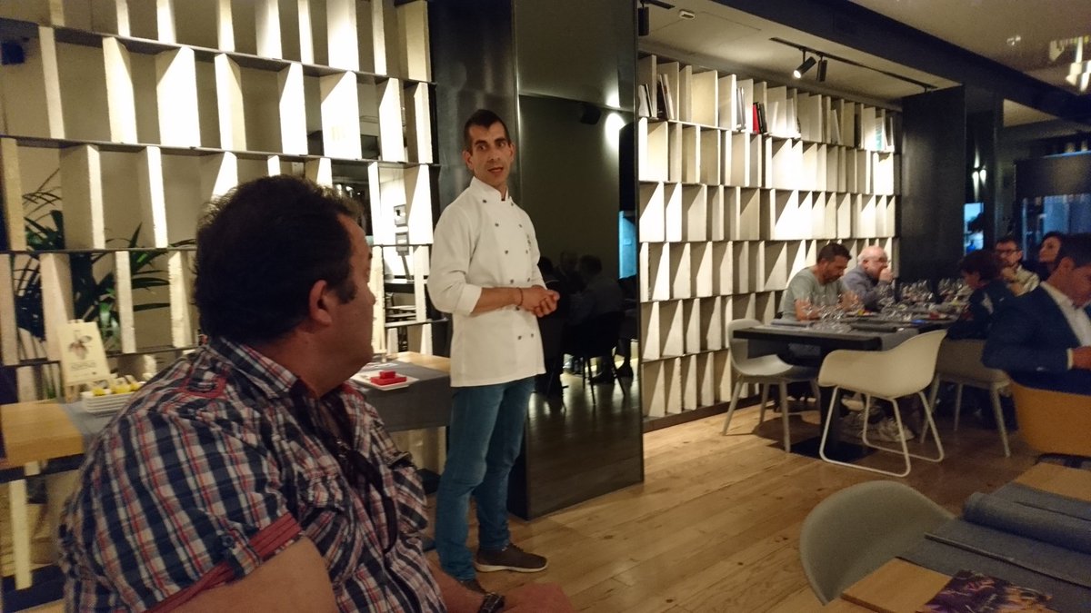 maryobeli's tweet photo. @GastronomiaCyL @GastronomVa @DaSilvaGastro @DOPAzafran @DOCigales @trasto_gastro @eladerezo @Degusta_cyl sin palabras 👏👏👏👏🥂 https://t.co/re0dk6z0dV