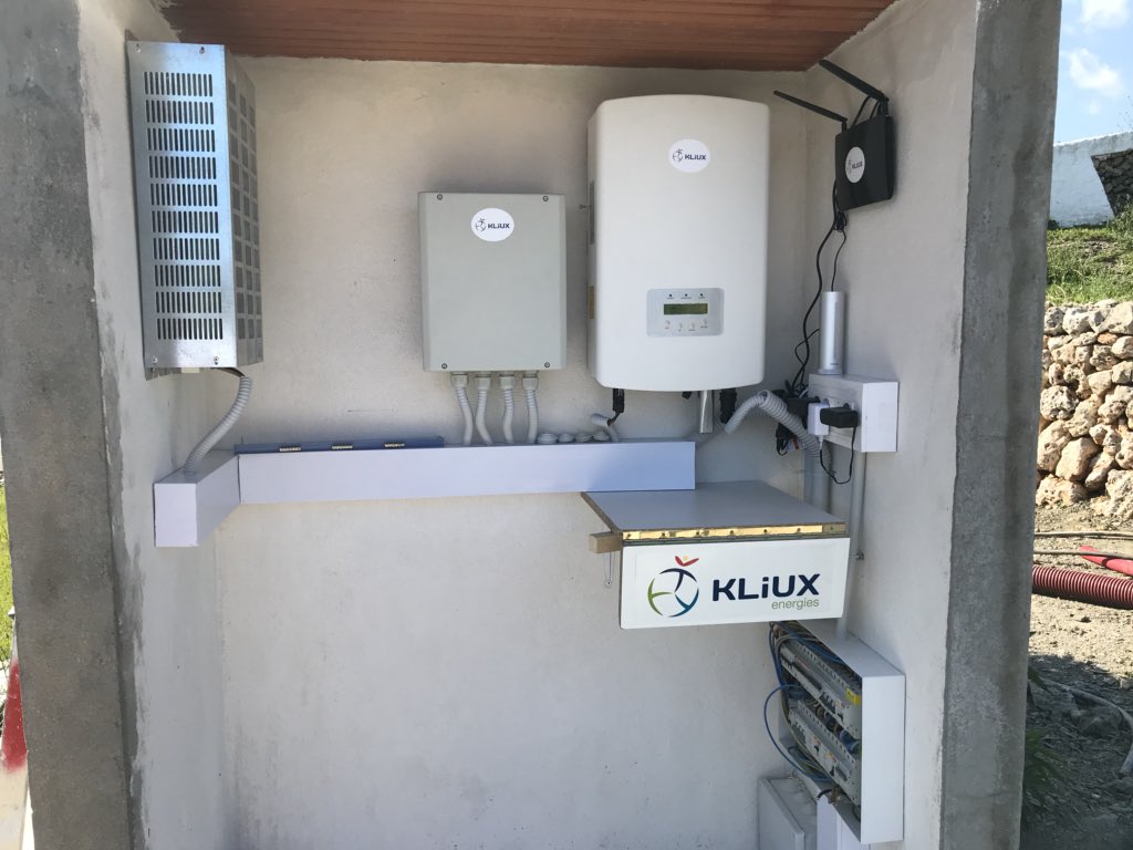 KliuxEnergies's tweet photo. We just finished the installation and commissioning of a #KLiUX-Dragon vertical axis wind turbine, in #Menorca a #BiosphereReserve of the #BalearicIslands, #Spain https://t.co/HeVIj7ktTp