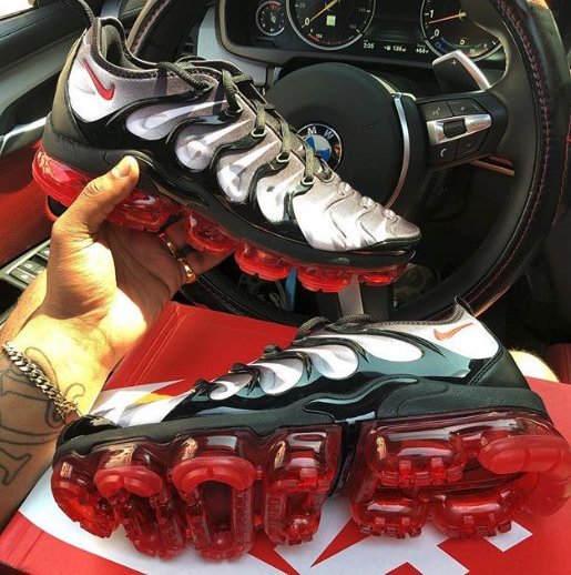 nike air vapormax shark