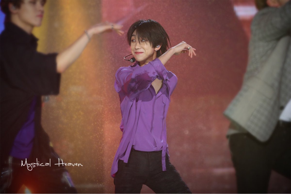 the8pics's tweet photo. 180512 THE8 @ Dream Concert 2018
cr. Mystical Heaven
#디에잇 #세븐틴 #THE8 #SEVENTEEN https://t.co/bwweCZy9V0