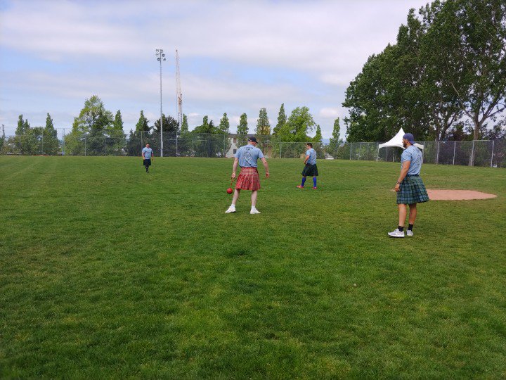websterworlds18's tweet photo. Athletes have started arriving. A few of the guys came to the field this morning to loosen up. #websterworlds18 @victoriahighlandgames https://t.co/0cqceAX8w4