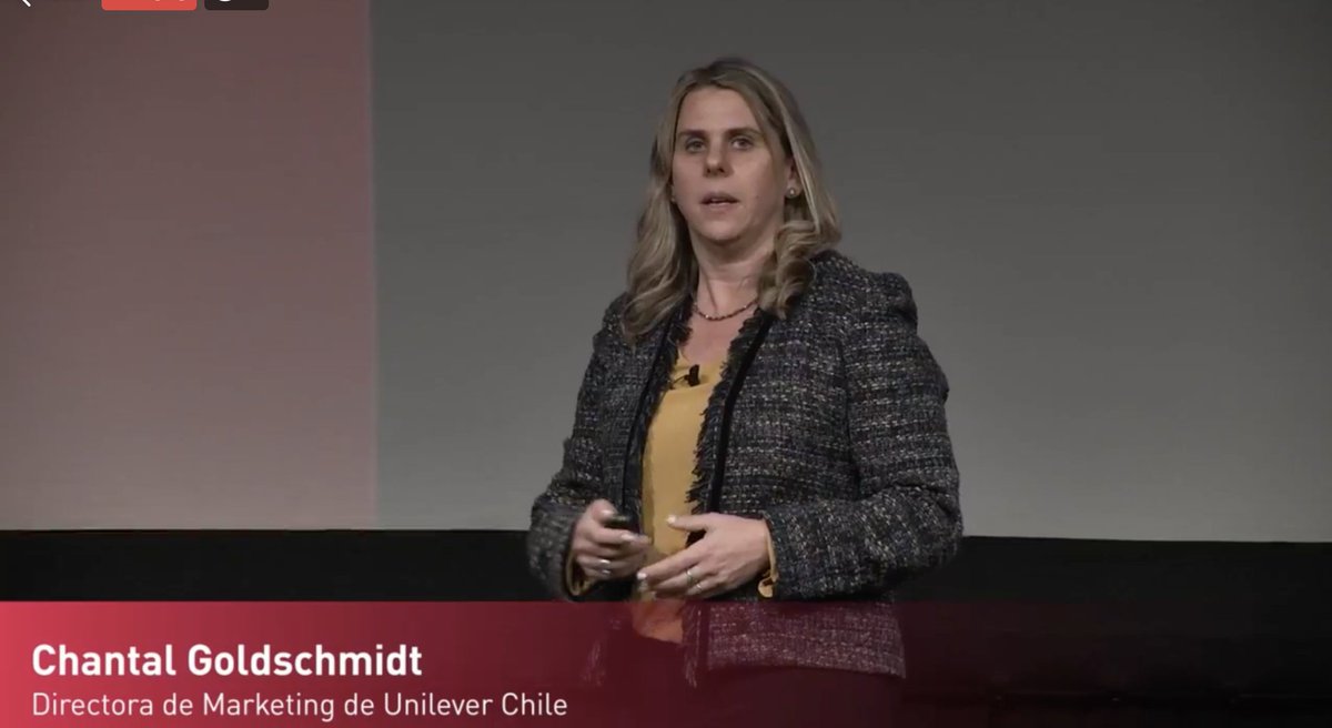icare_chile's tweet photo. Chantal Goldschmidt, directora de marketing de @Unilever Chile, dice en #COMAR2018 que "el verdadero desafío que tenemos es como nos construimos como marcas pero con las personas". Síguelo en https://t.co/HhoiFc9QLl https://t.co/aJIZTFtk5x