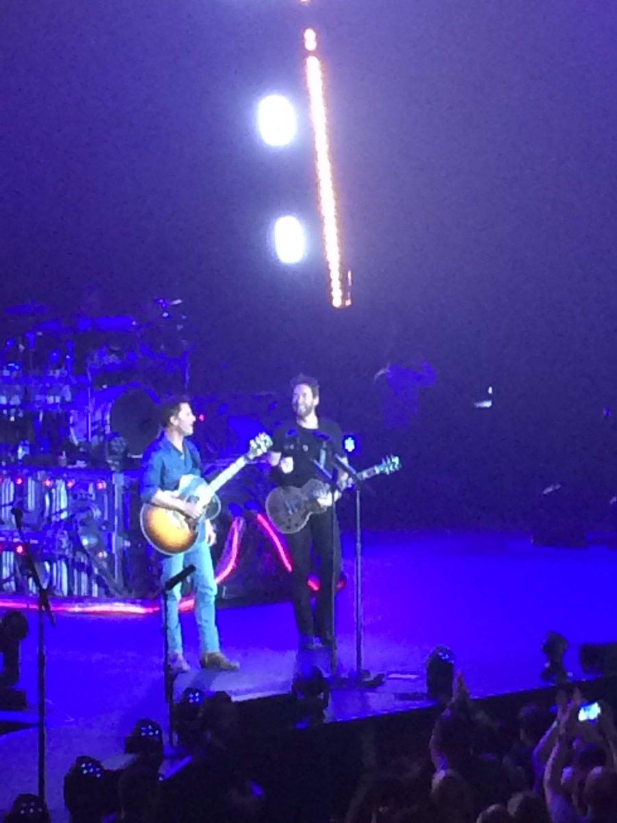 janinecheyenne's tweet photo. After almost 2 years I finally saw @Nickelback last night again and it was awesome, I screamed at the top of my lungs to all the songs 😍 
Thanks for the amazing show 🤘🏼😱 #NBDE #NBBerlin https://t.co/MdmfFtxfhD