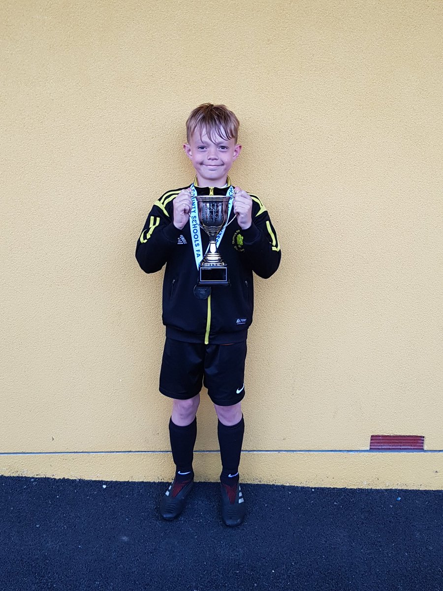 Thourrock district cup final