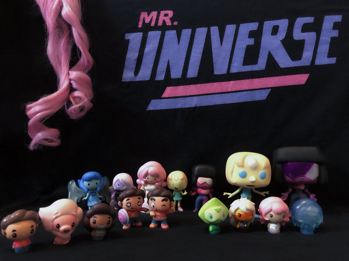 Well it’s certainly growing but I think I need more of the full size <a href="/OriginalFunko/">Funko</a> for my <a href="/StevenAccount/">🇺🇸 #StevenUniverse 🇵🇭</a> shelf! #FunkoPop #StevenUniverse