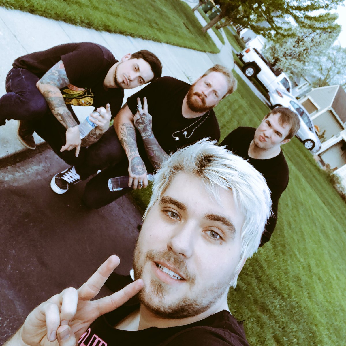 suburbiastory's tweet photo. Can’t wait to hit the stage and see all of your beautiful faces. 🙏🏻 https://t.co/7pYgZ96ZyW