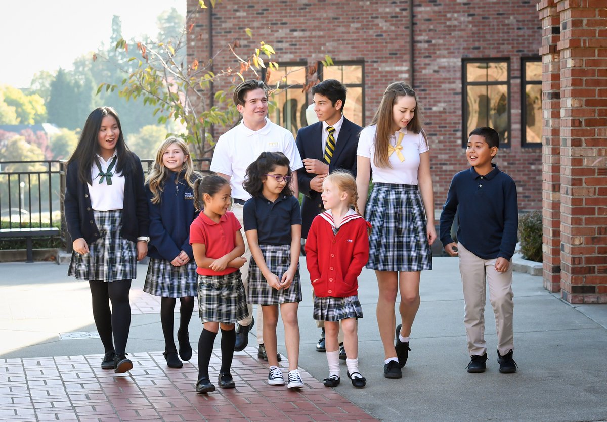 AnnieWright1884's tweet photo. We're #hiring! We have openings for Assistant Director of Lower School, Accounts Receivable Manager, Bus Driver, Middle School Learning Specialist &amp; more. Visit https://t.co/VgyEEjZfuU to learn more. #TeachingJobs #tacoma #learning #teach https://t.co/hEL8BVeeED