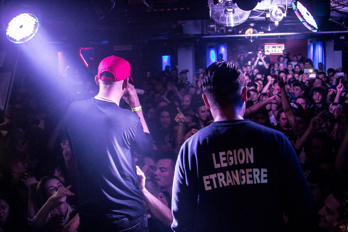 label_Hypno808's tweet photo. Special guest @Bauch808 na sobotním křtu desky @MCJamesCole #stanleykuffenheim ve @StormClubPrague https://t.co/iUfvG54iqH