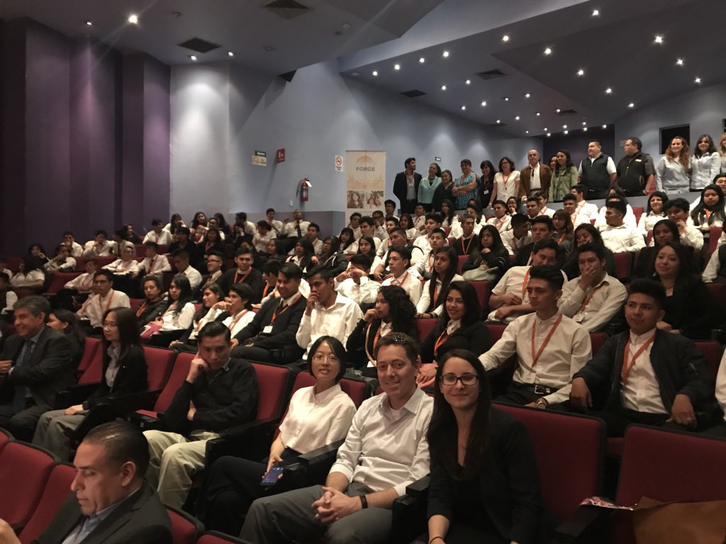 pdeleonbe's tweet image. Great day of the #CSCMex9 @forgefondation team deeply understanding &amp;amp; experiencing #educationalmodel to improve #youthemployment services in #CDMX @citizenIBM @ibm_mx @DigitalOppTrust @q3h3vwb @carlossm68 @JaneAJamieson @andreslh @alessandrapuop