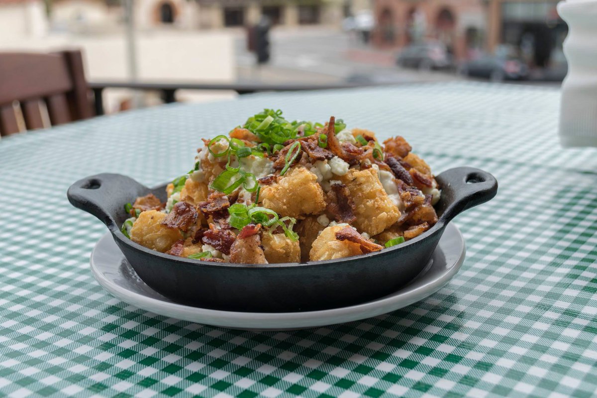 It’s cheat day at #SkyRanchSJC! Treat yourself to loaded tots and the sounds of Jabe Amato tonight, 5/5, from 6-8pm.
