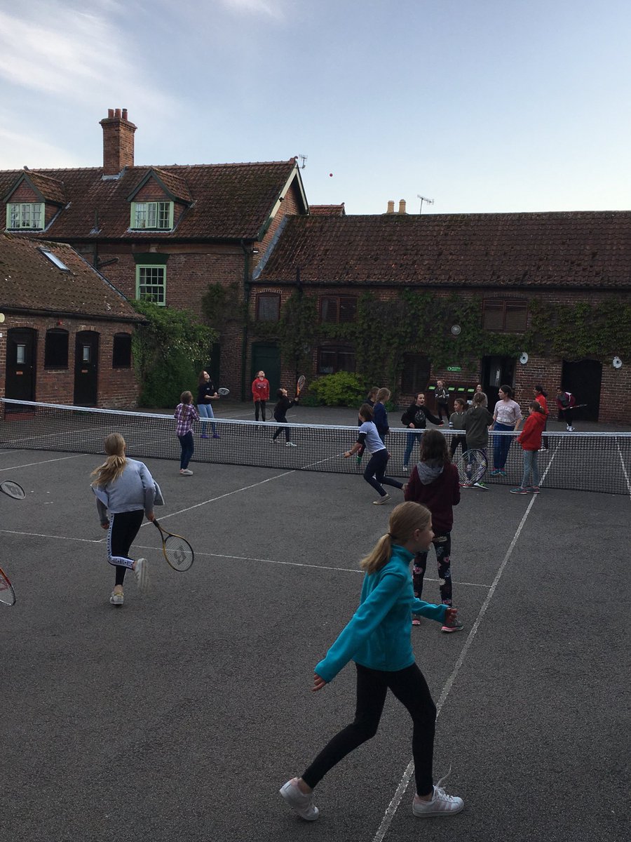WPS_Trips's tweet photo. #lastnightfun @WarwickPrep https://t.co/UorlQW5F5F