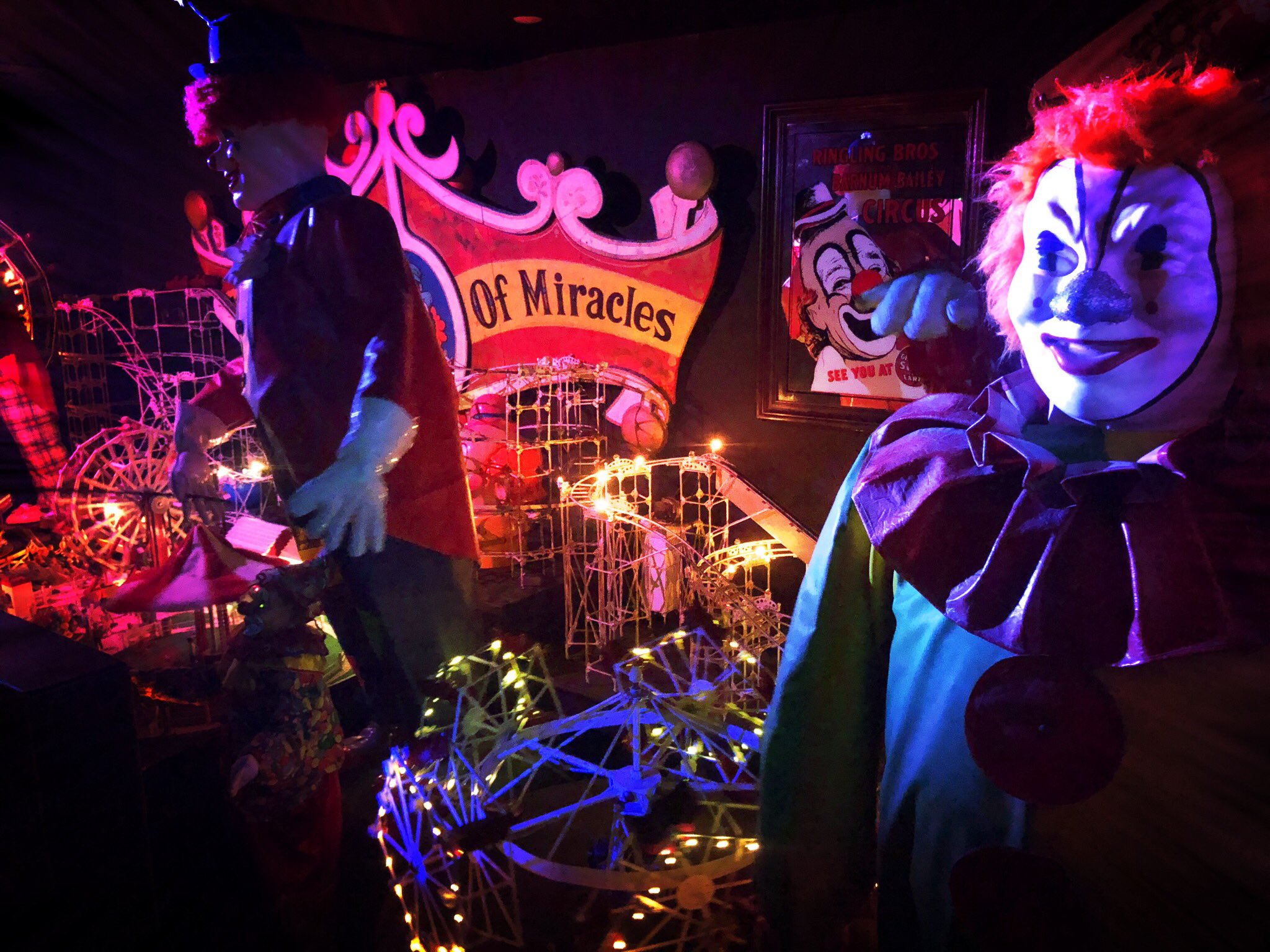 Zak Bagans' The Haunted Museum on Twitter: "Hey EDC peeps! Make sure