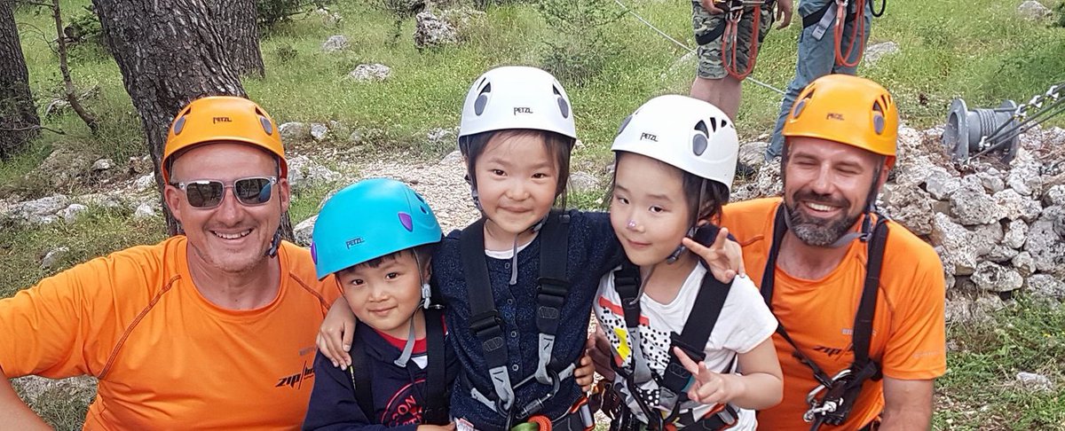 Tipextreme's tweet photo. A great way to meet new friends #ziplinetucepi #tipextreme #tucepi #makarska #visittucepi #visitmakarska https://t.co/qwLLEDUV0I