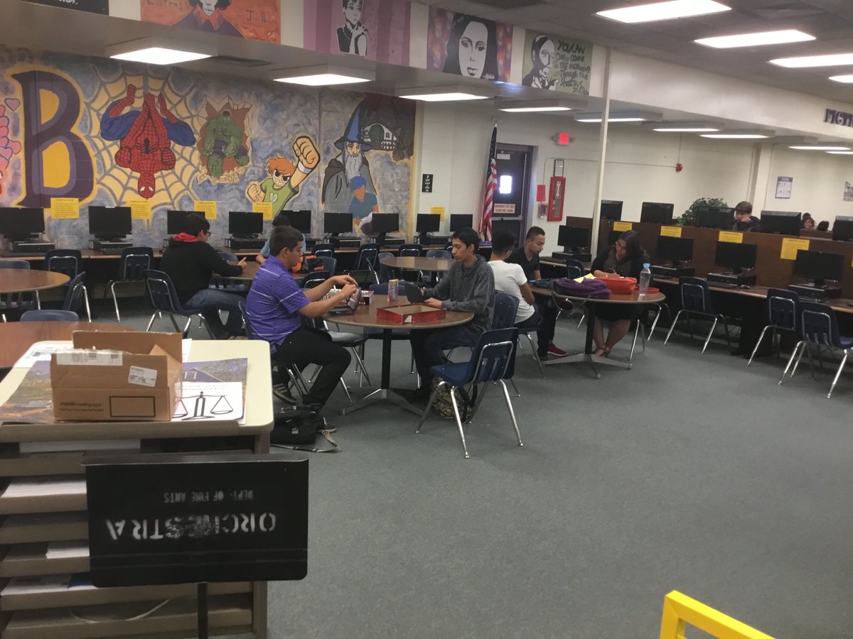 JaquezLenny's tweet photo. #burgesmustangs our gaming tournament is on today lunch, after school, and tomorrow lunch. Also, board games are still popular. Come watch the excitement #episdlibraries #notyourmotherslibrary https://t.co/hbzIEKBKkP