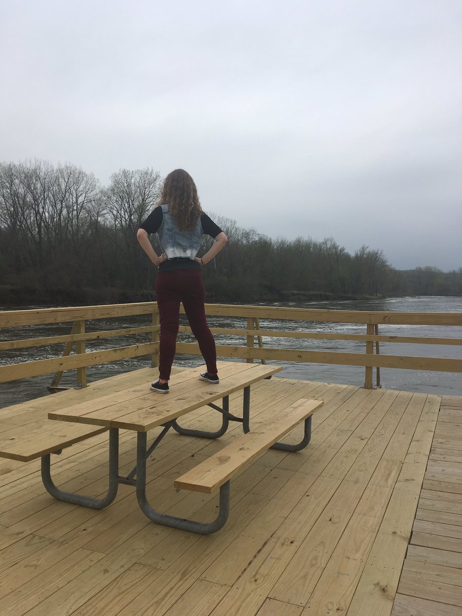 lexi_huggins's tweet photo. It's been awhile. Have a photo. https://t.co/Y4yLUMb7Pm