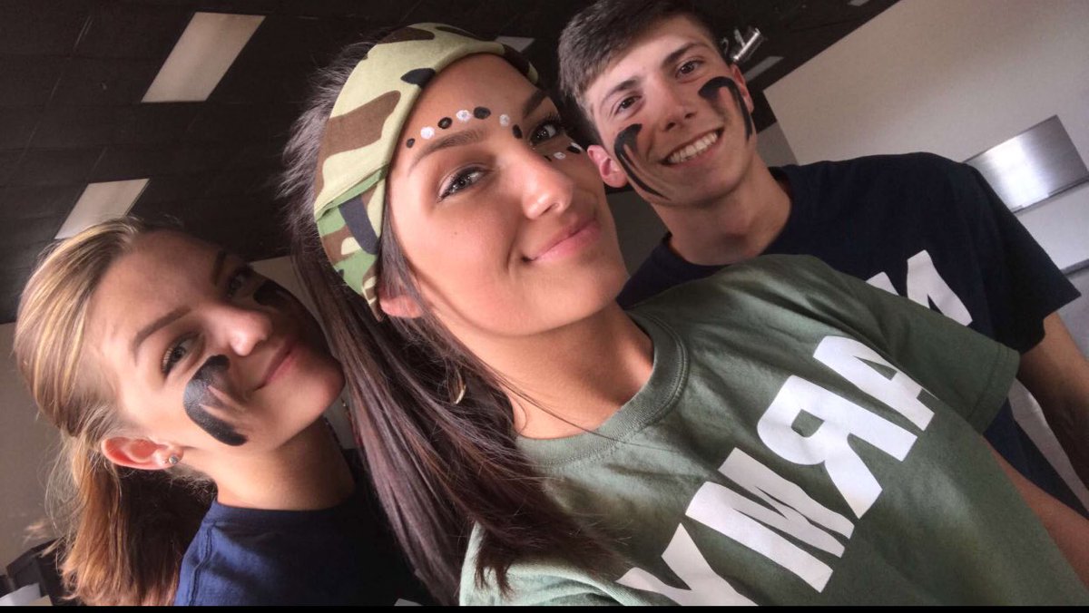 robbie_prater's tweet photo. It’s my girl Lainey’s 16th birthday!! Have a great day and love you!! https://t.co/A9veIA2yvO