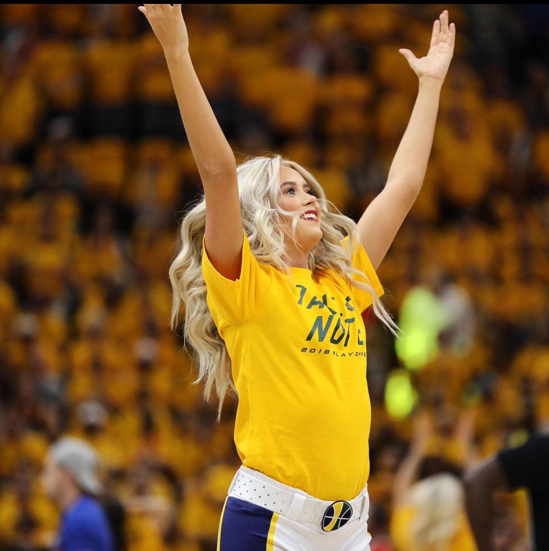 UtahJazzDancers's tweet image. Who is ready for the first prep class tomorrow 🙋🏼‍♀️ See you at Xcel Fitness at 6PM. Don’t forget to pay in advanced to save your spot. Make sure you have had plenty to eat and bring water! See you all soon!!!
#UtahJazzDancers #PrepClass #AuditionSeason #TakeNote