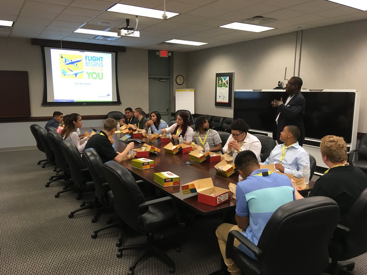 rex_langley's tweet photo. East Central High School students receiving orientation @SpiritAero before touring the facility and interviewing for internships! Great group of students, they proudly represented ECHS #SuccessTPS @eastcentralhigh https://t.co/LOZHRobp25